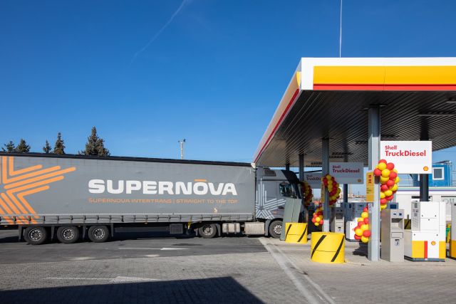 Új, kamionos gyorskutat nyitott a Shell Mosonmagyaróváron