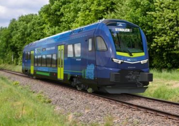 A Stadler világújdonsága: az RS ZERO szolnoki kocsiszekrénnyel